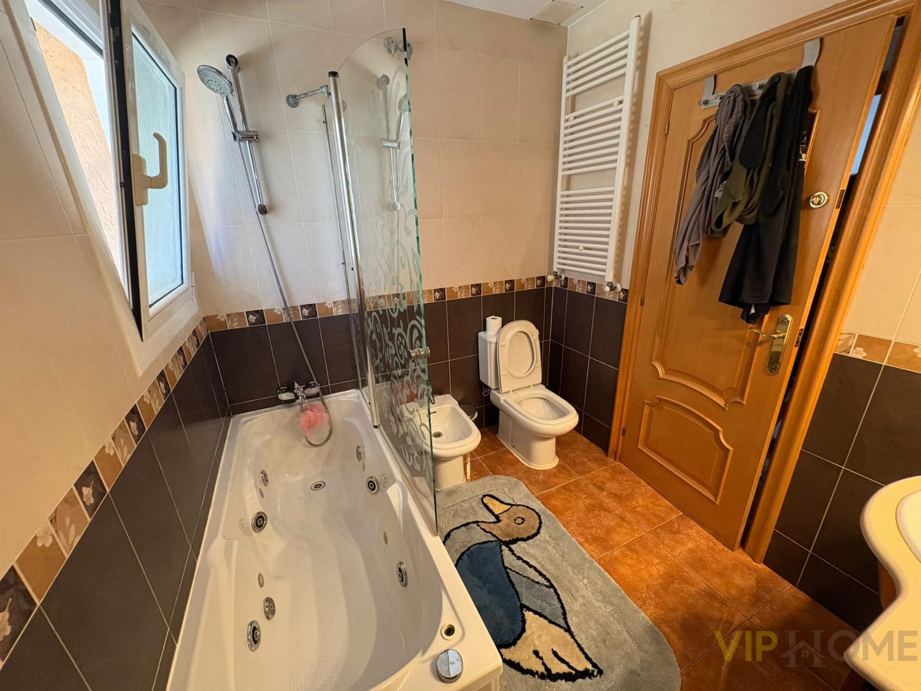 Venta de chalet en Santa Cristina D´aro