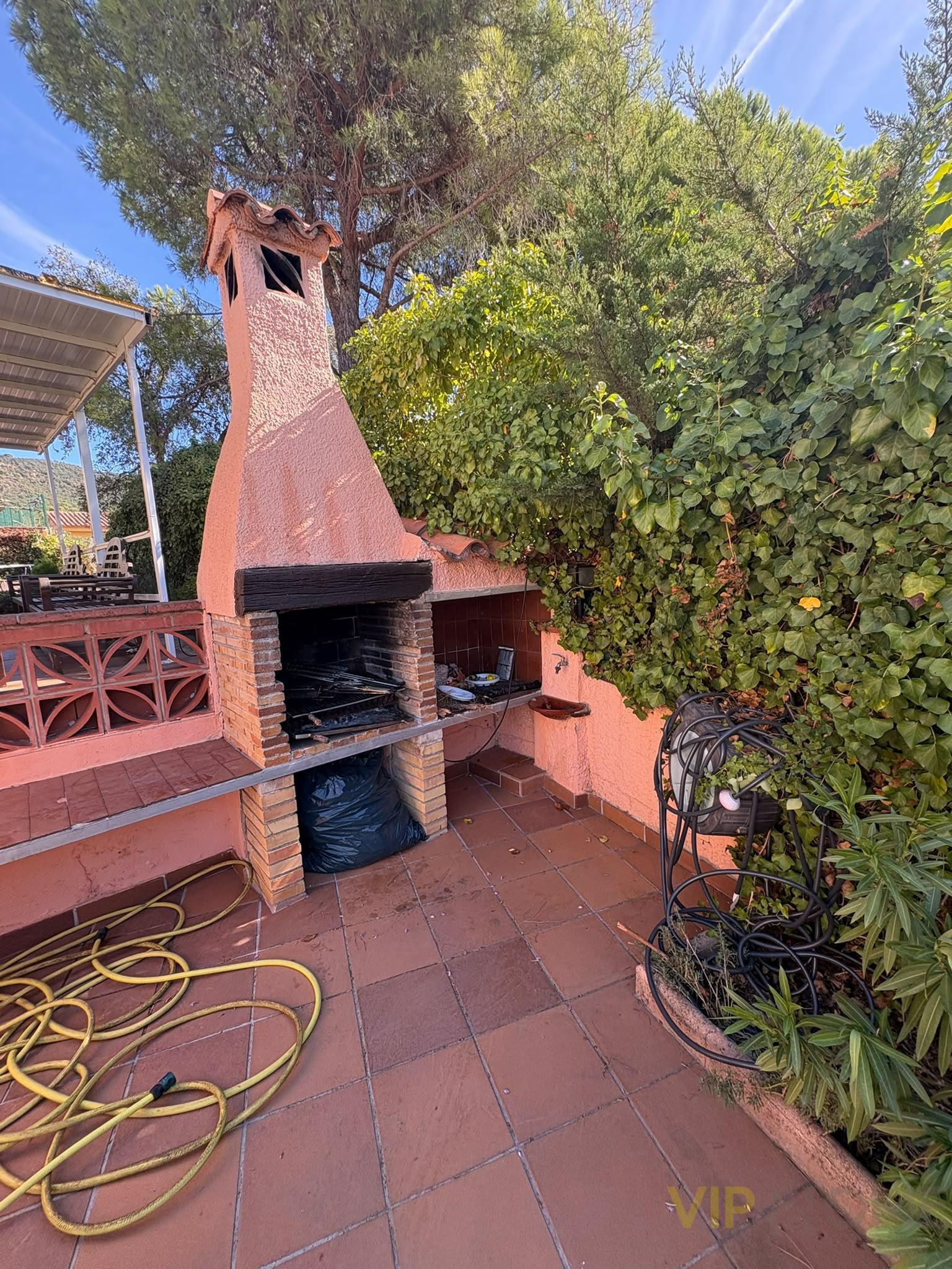Venta de chalet en Santa Cristina D´aro