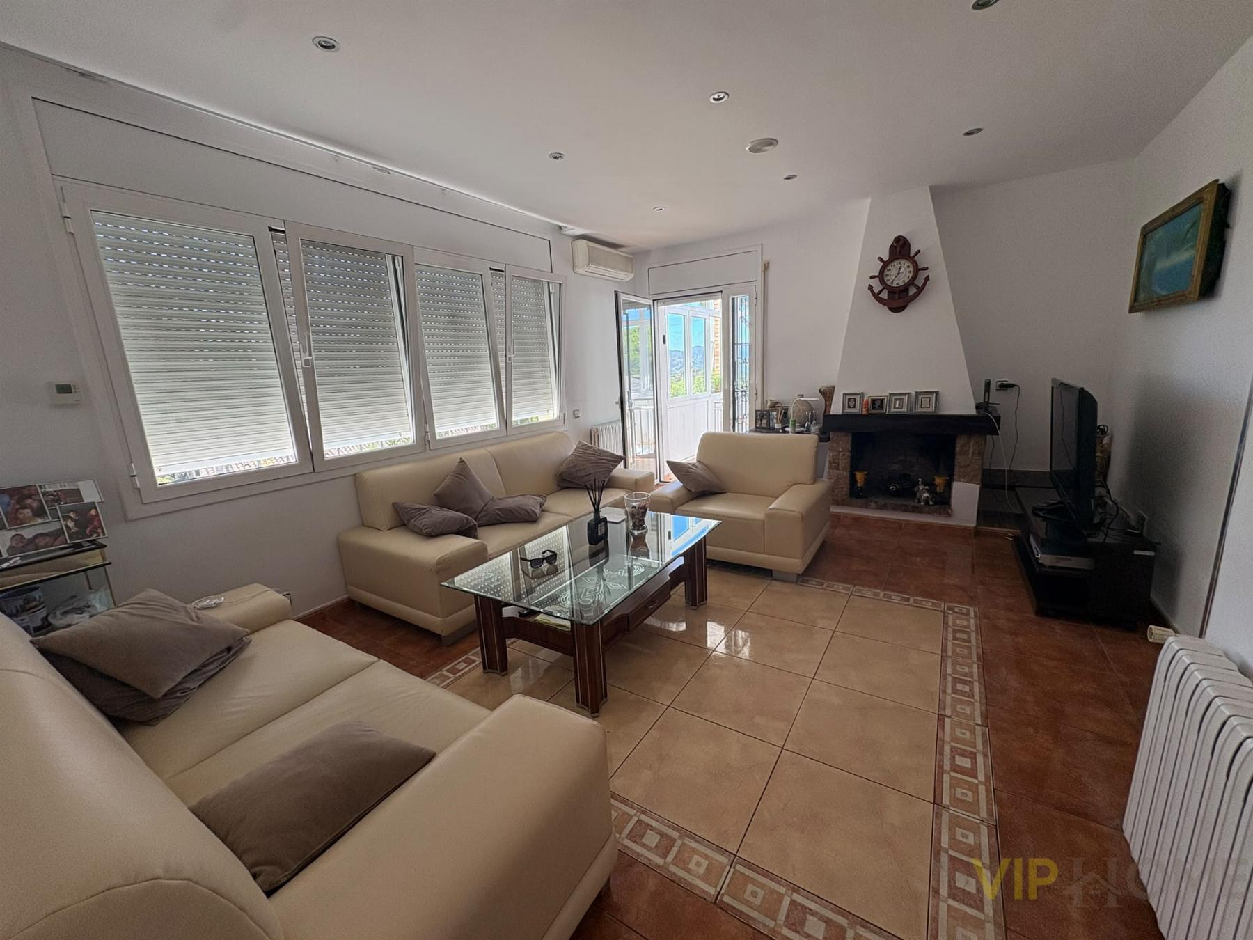 Venta de chalet en Santa Cristina D´aro
