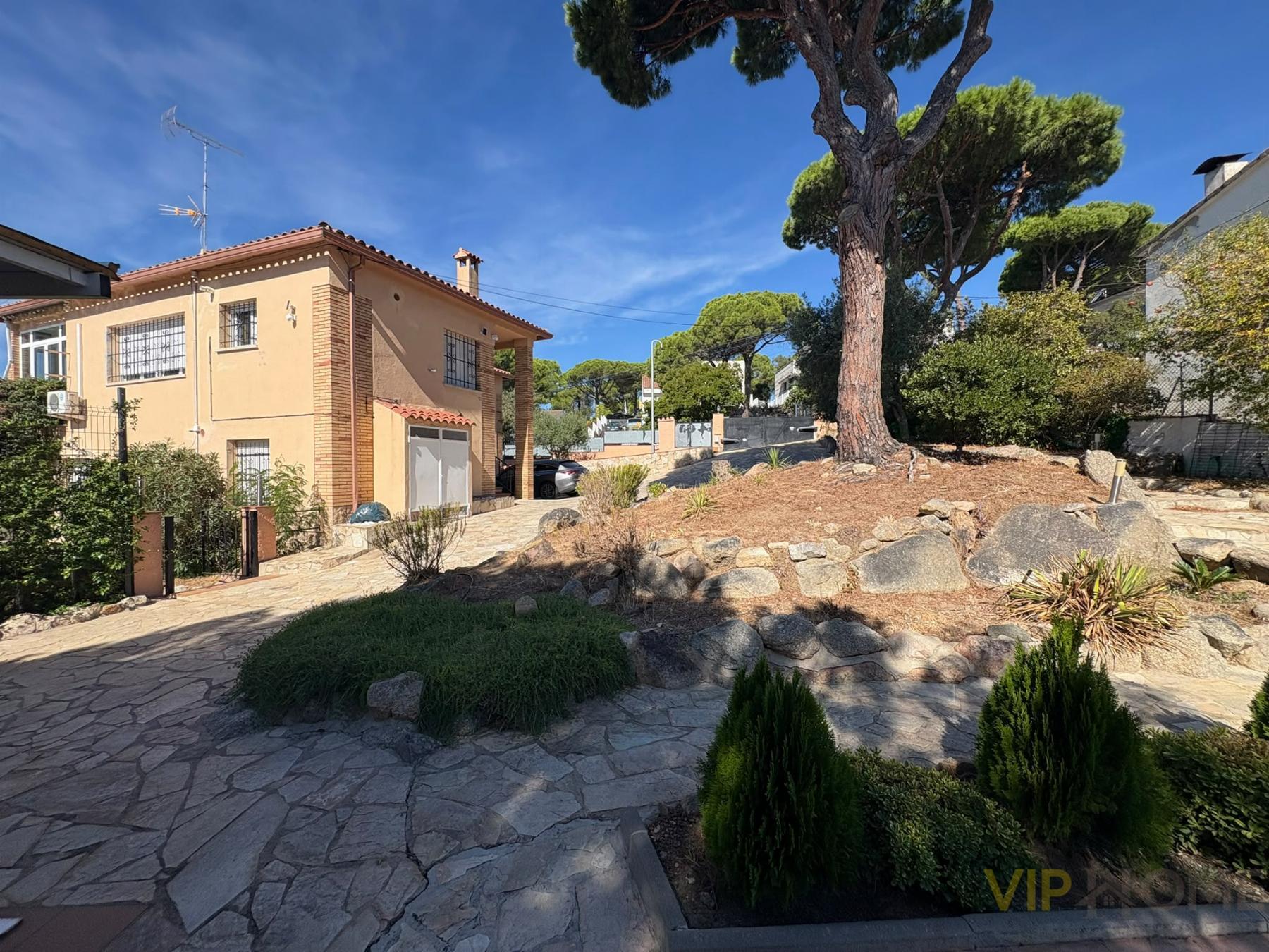 Venta de chalet en Santa Cristina D´aro