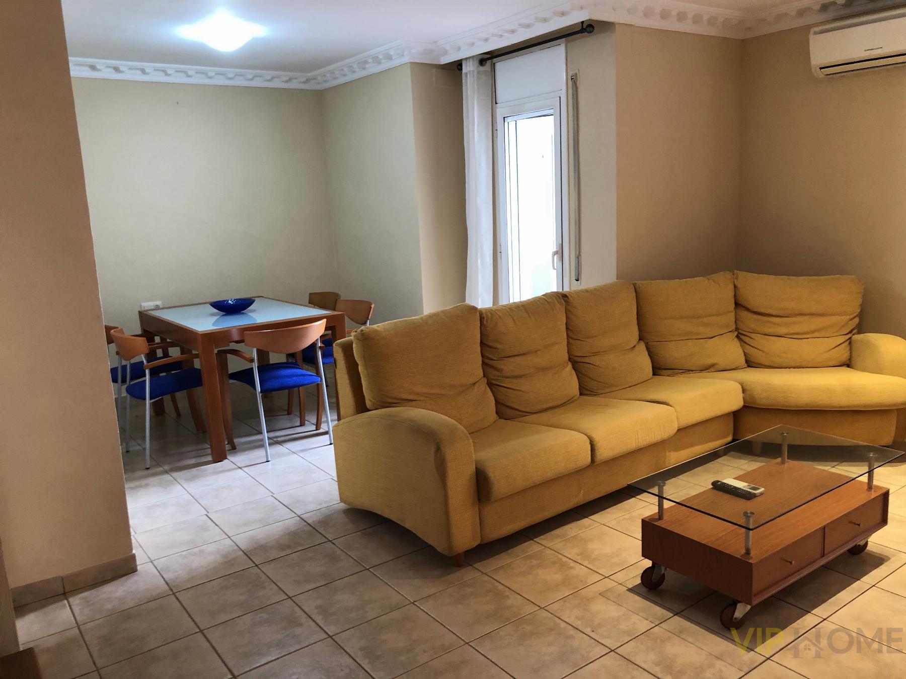 For sale of flat in Santa Cristina D´aro