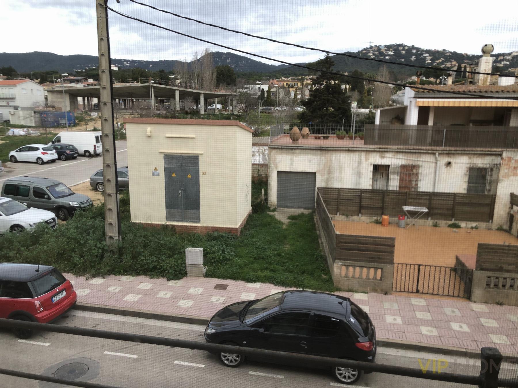For sale of flat in Santa Cristina D´aro