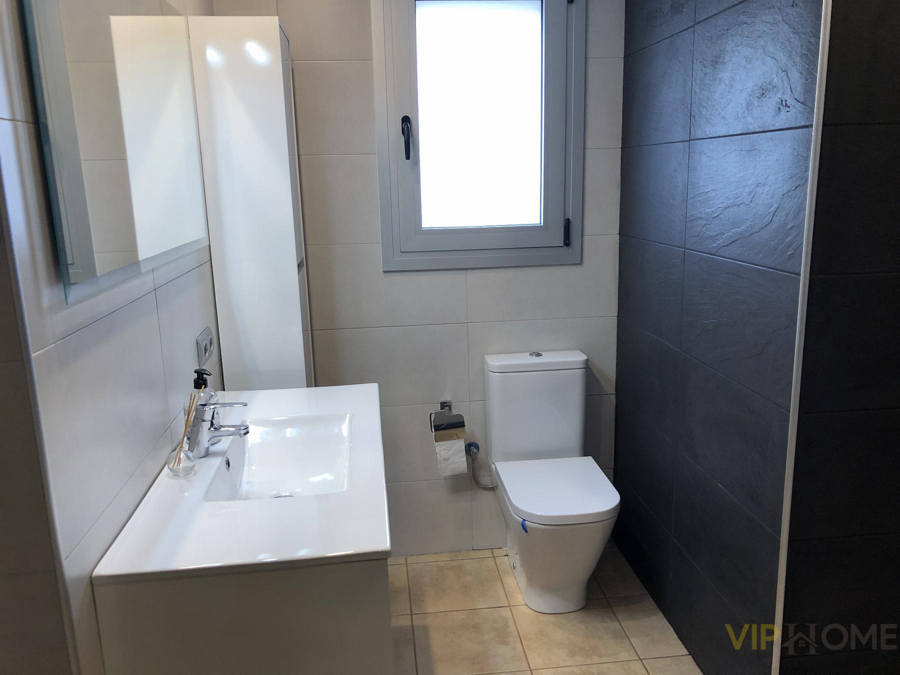 For sale of flat in Santa Cristina D´aro