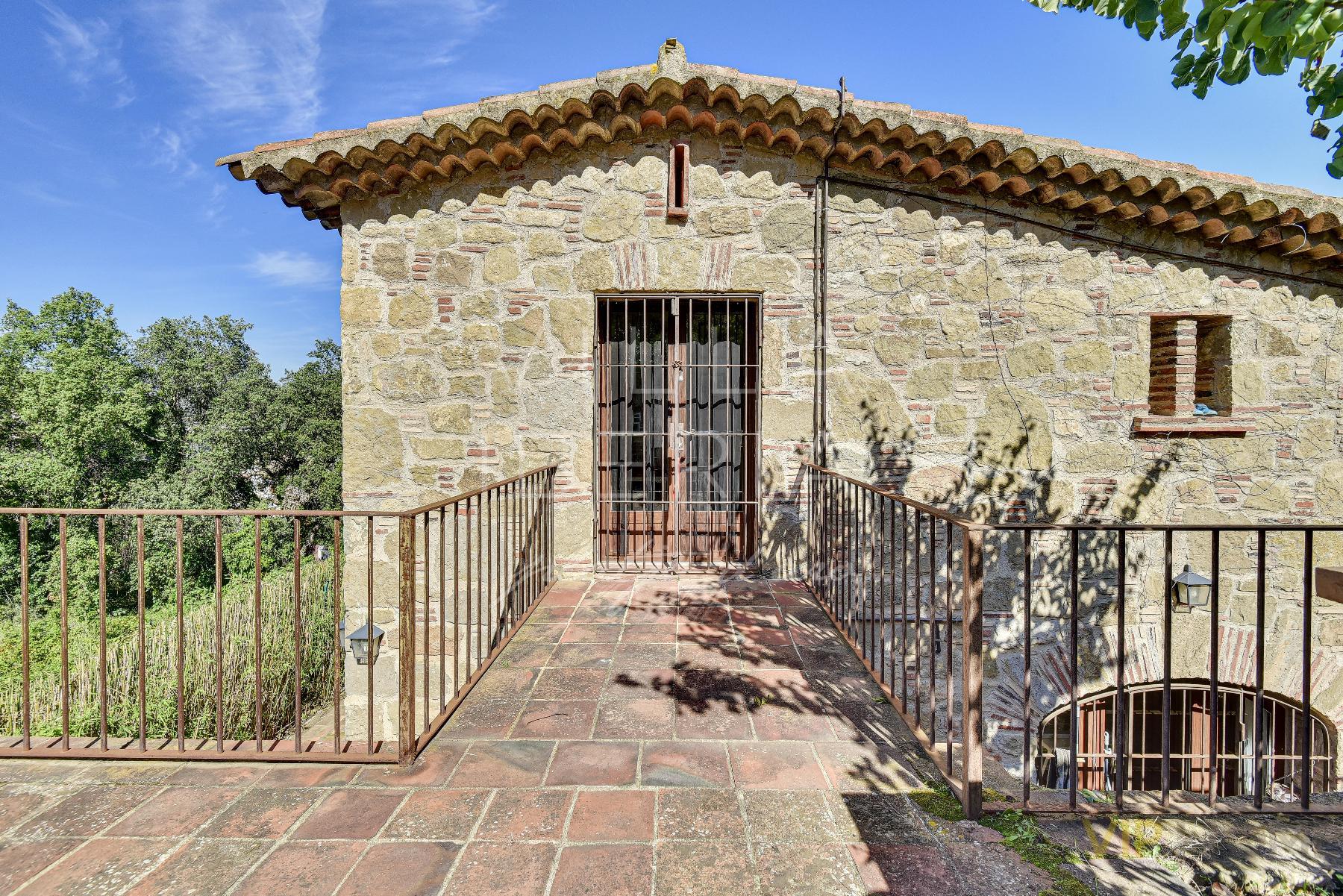 For sale of masia in Sant Antoni de Calonge