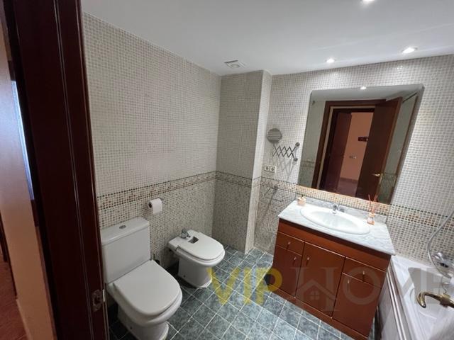 For sale of apartment in Llagostera