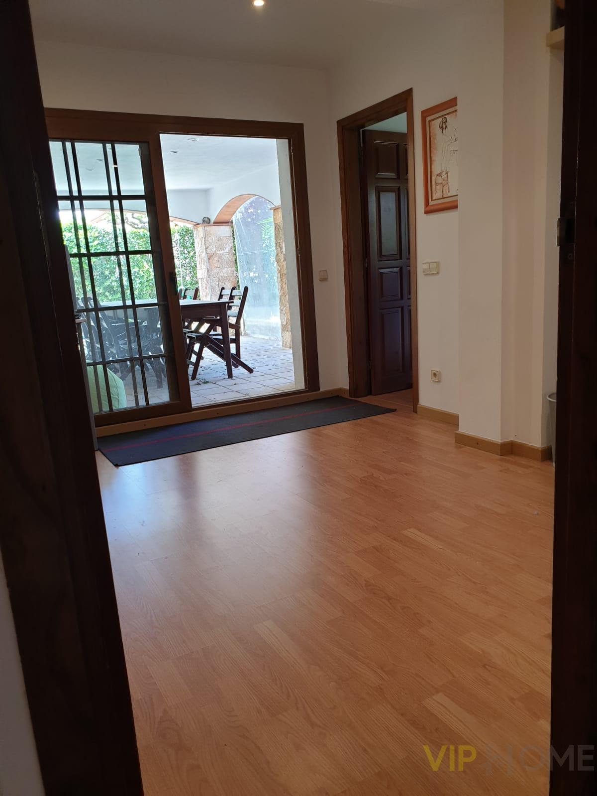 For sale of house in Santa Cristina D´aro