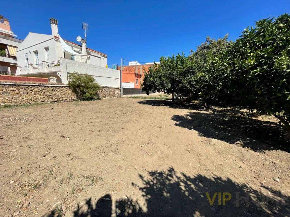 For sale of land in Palamós