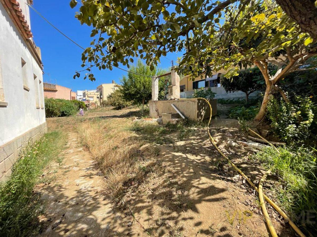 For sale of land in Palamós