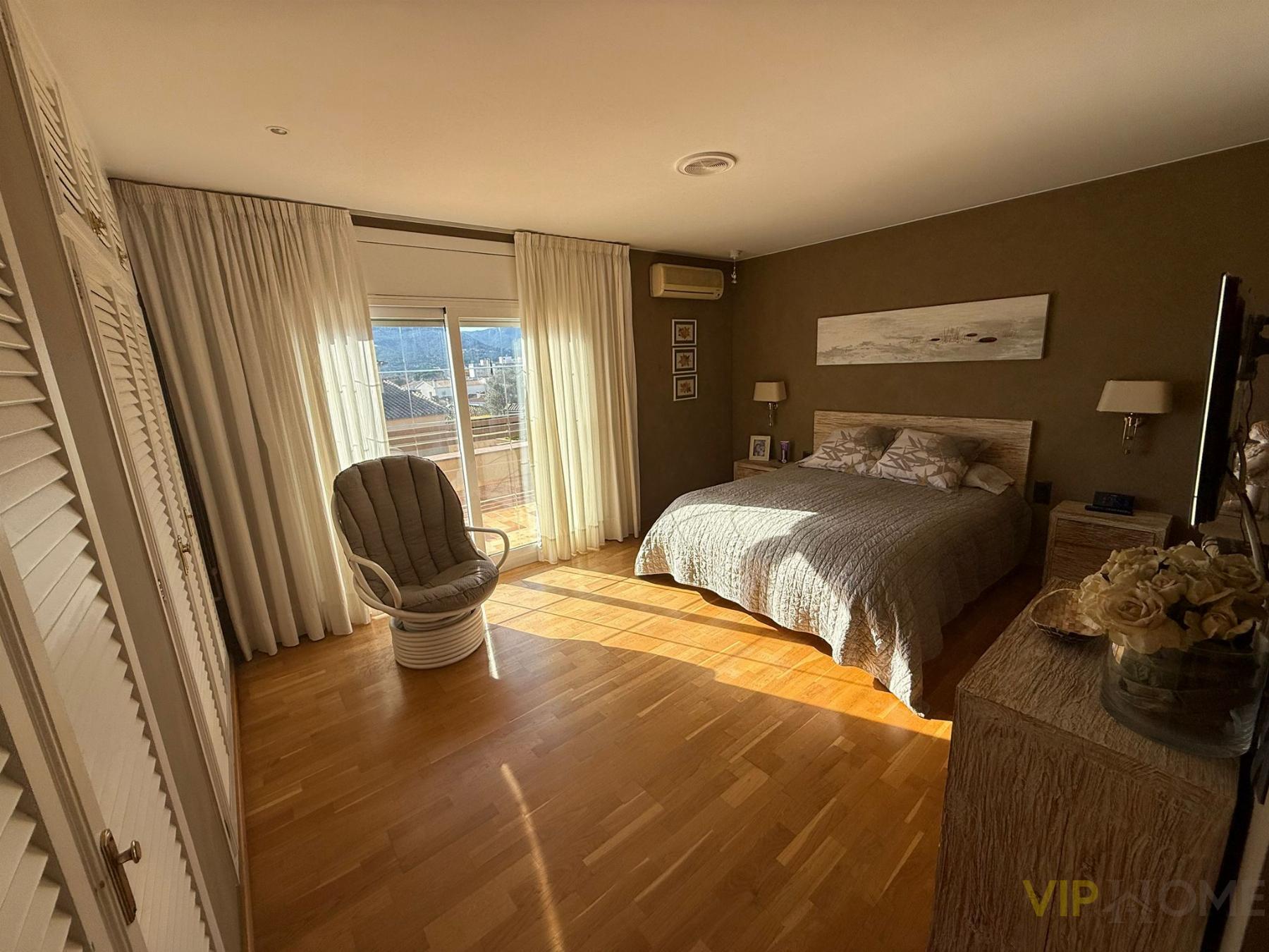 Main bedroom