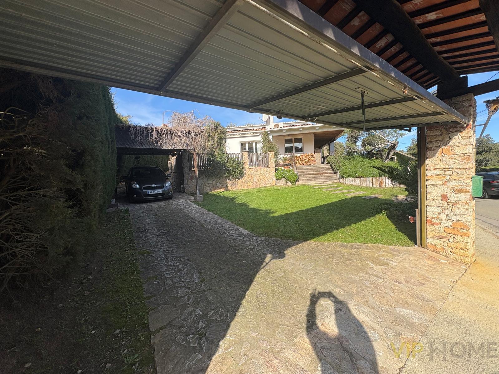 For sale of chalet in Begur