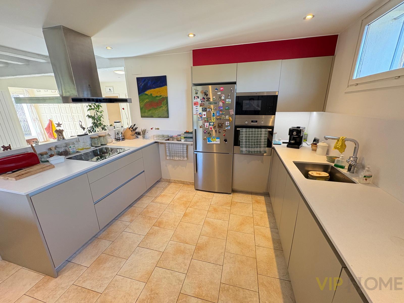 For sale of chalet in Begur