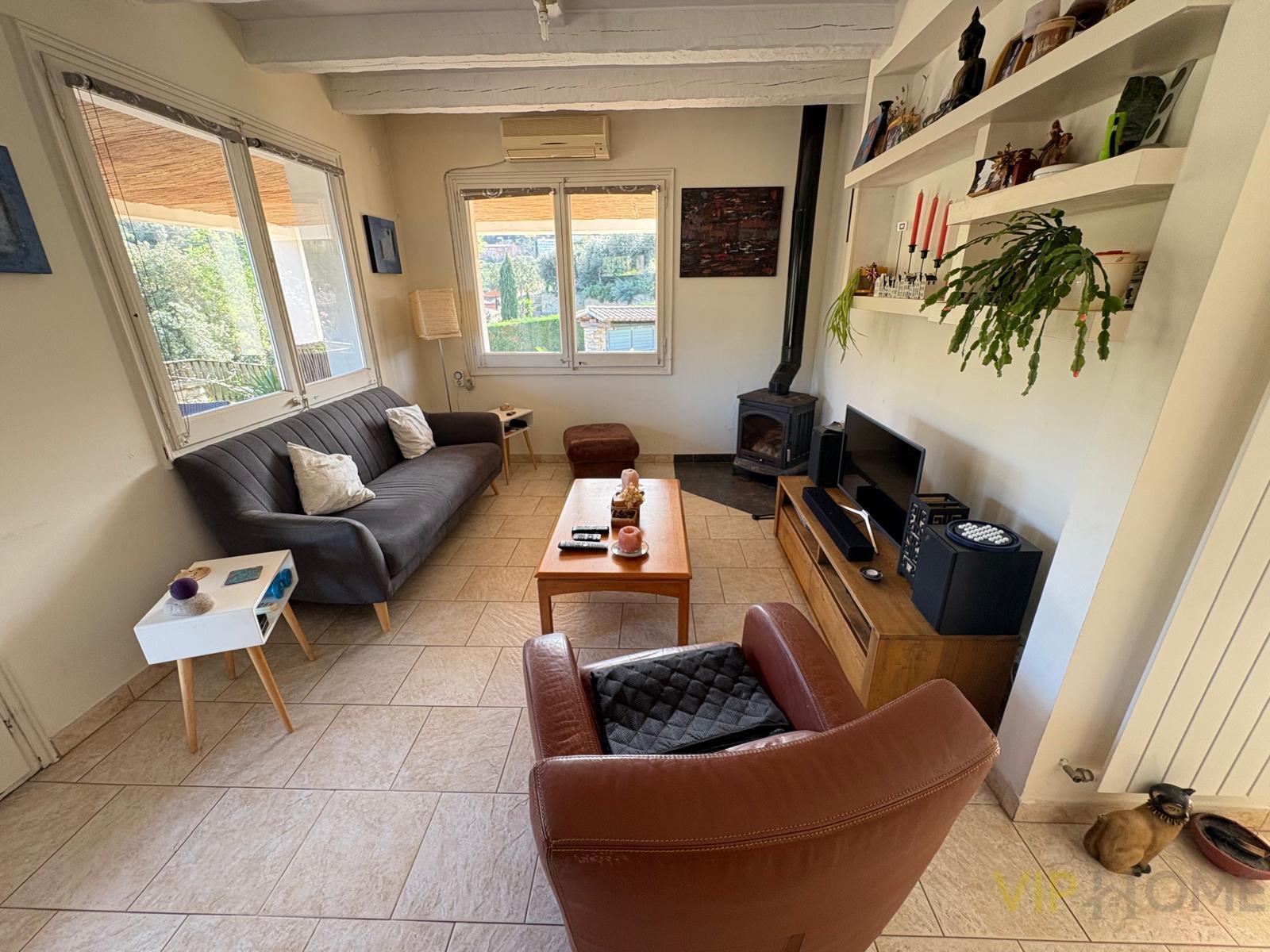 For sale of chalet in Begur