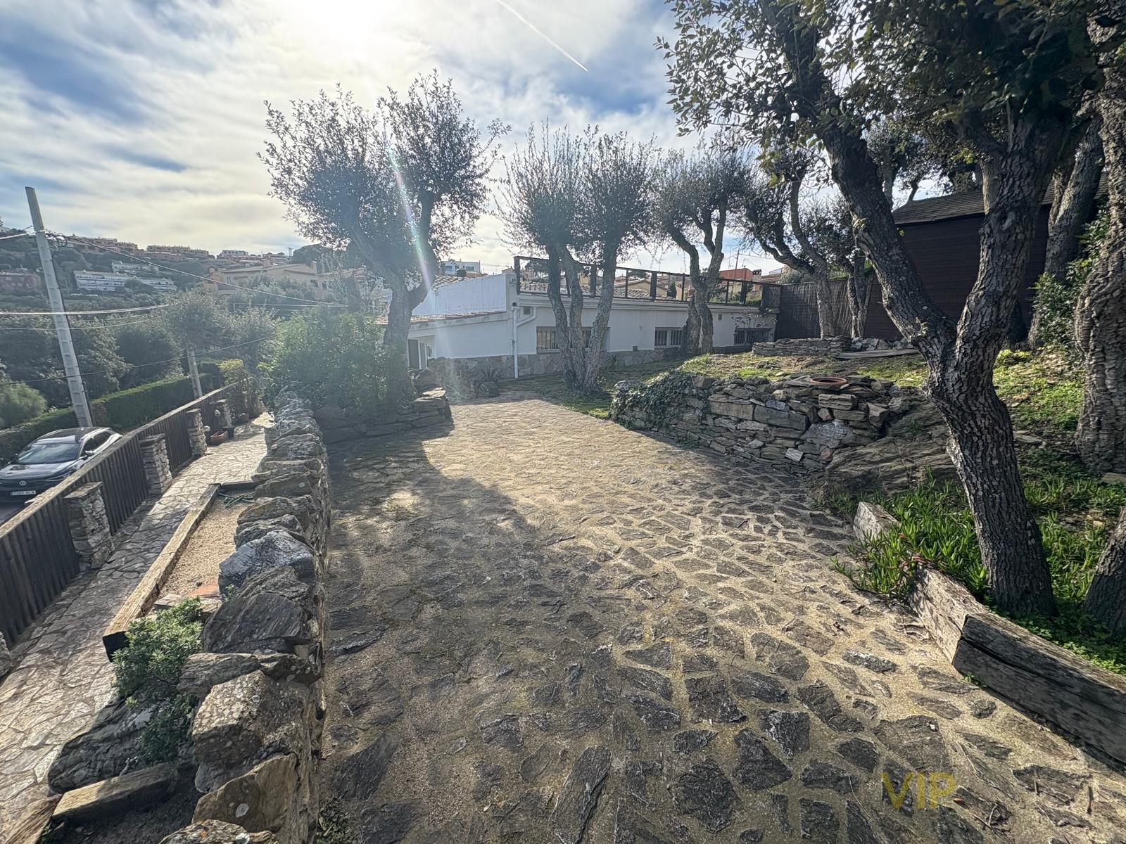 For sale of chalet in Begur