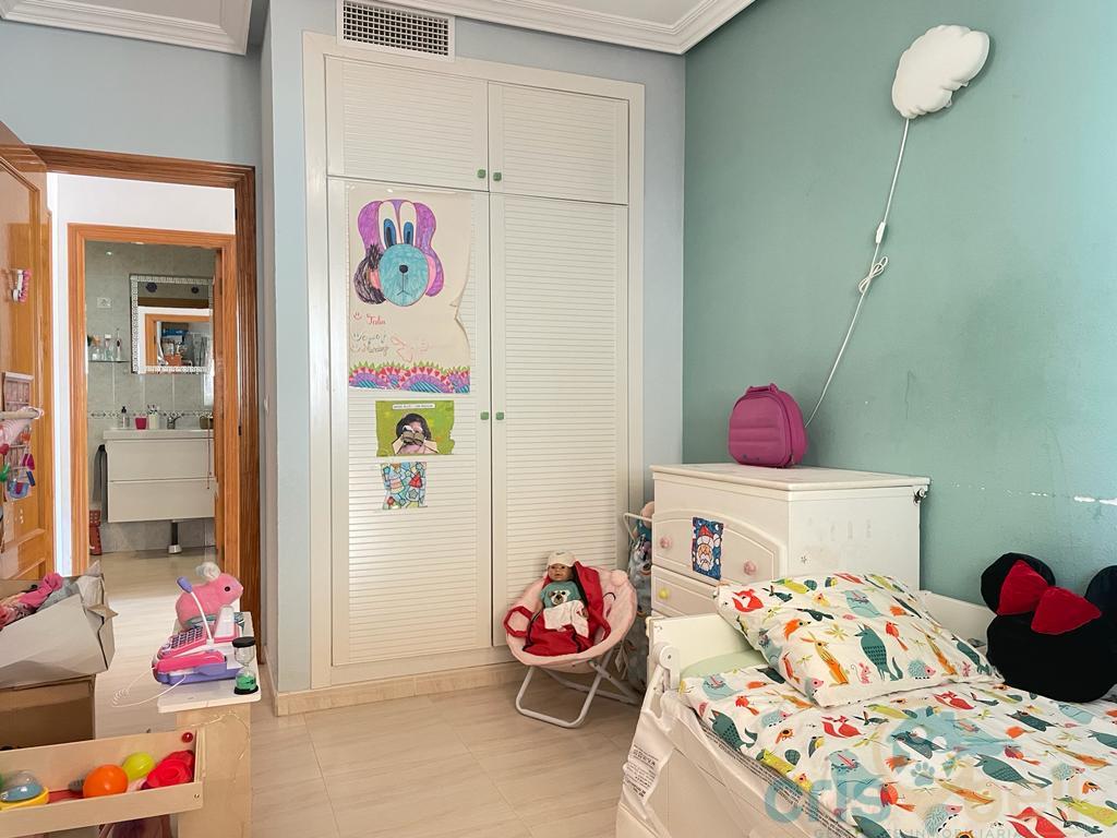 For sale of ground floor in Águilas