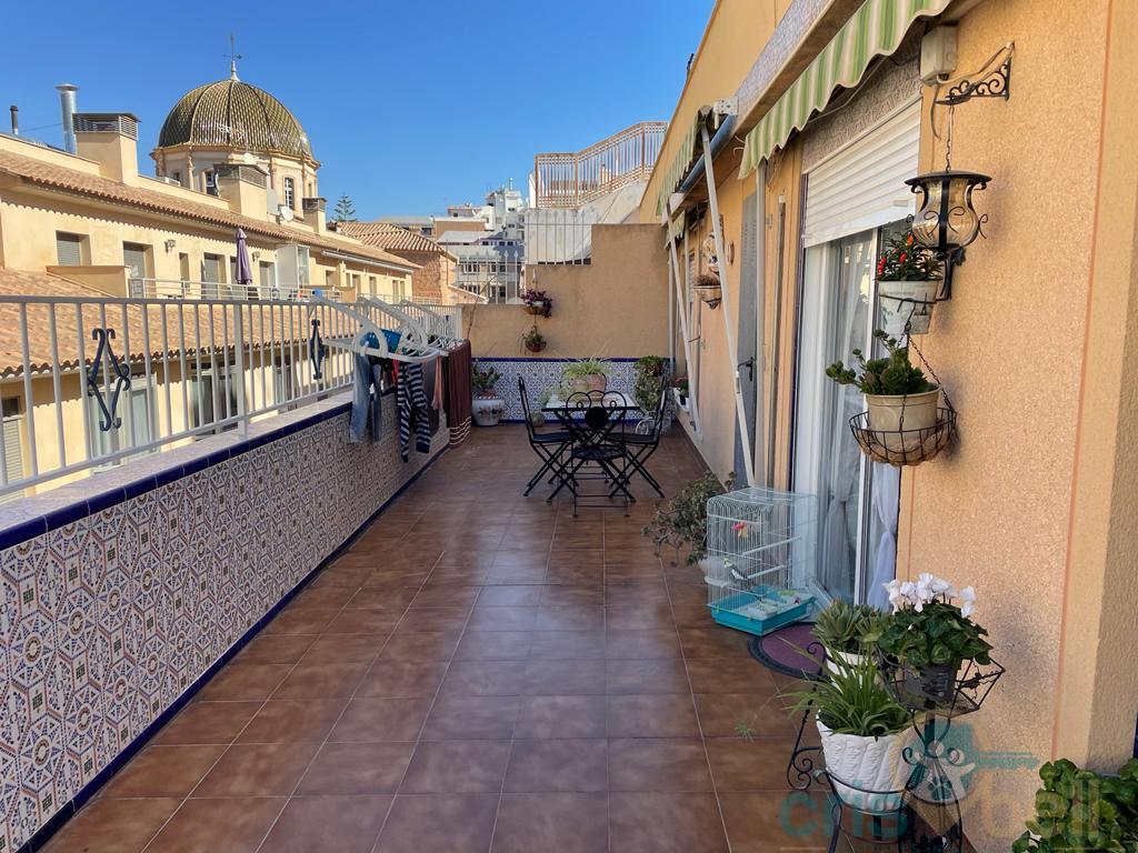 For sale of penthouse in Lorca