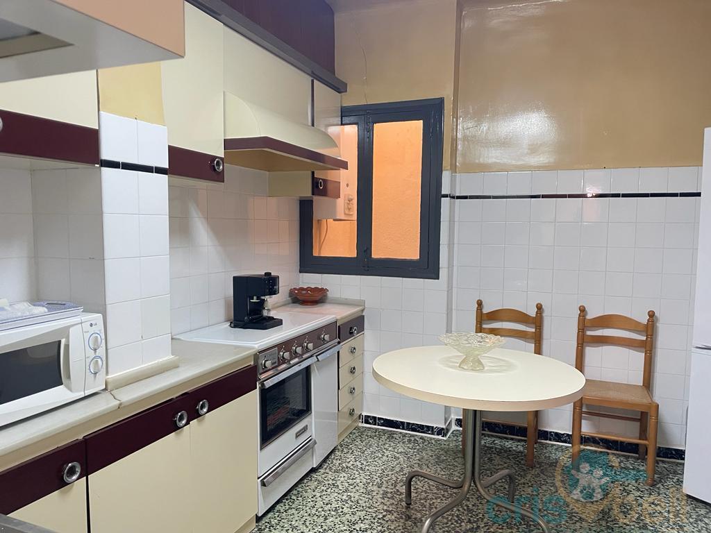 For sale of flat in Águilas