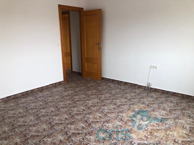 For sale of house in Ceutí