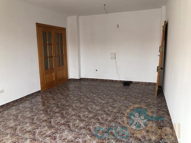 For sale of house in Ceutí