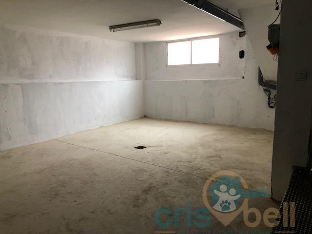 For sale of house in Ceutí