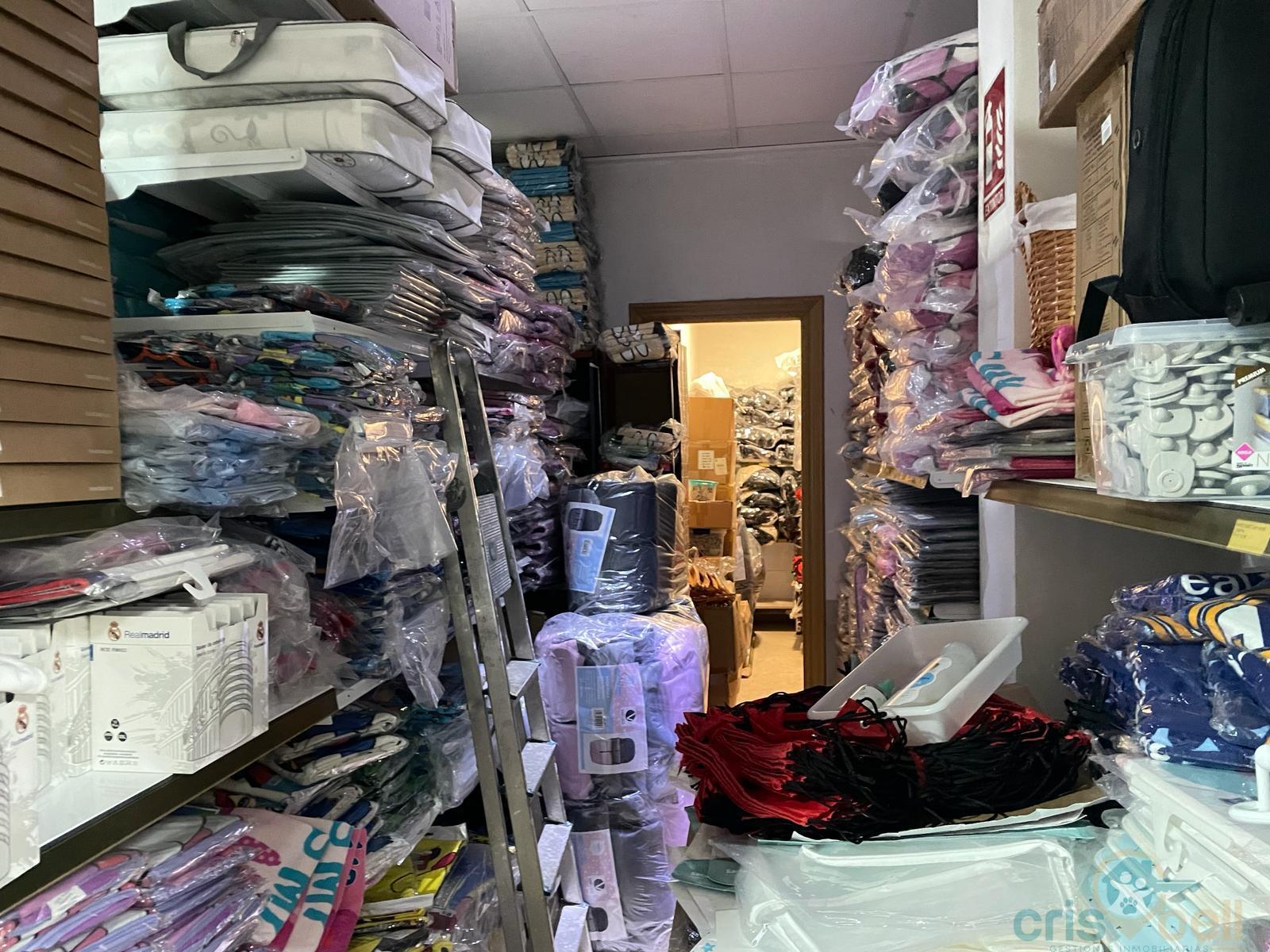 For sale of commercial in Lorca
