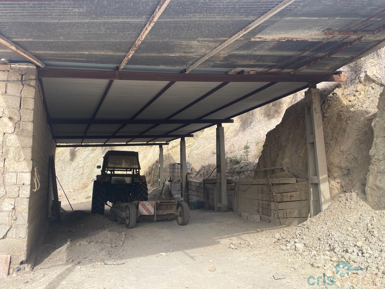 For sale of industrial plant/warehouse in Lorca