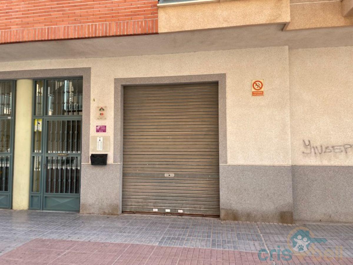 For rent of commercial in Lorca