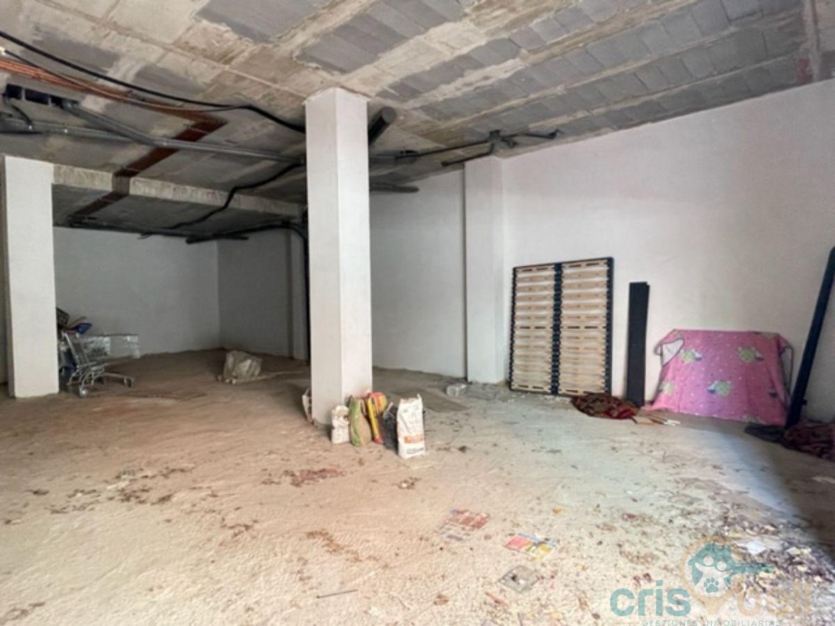 For rent of commercial in Lorca