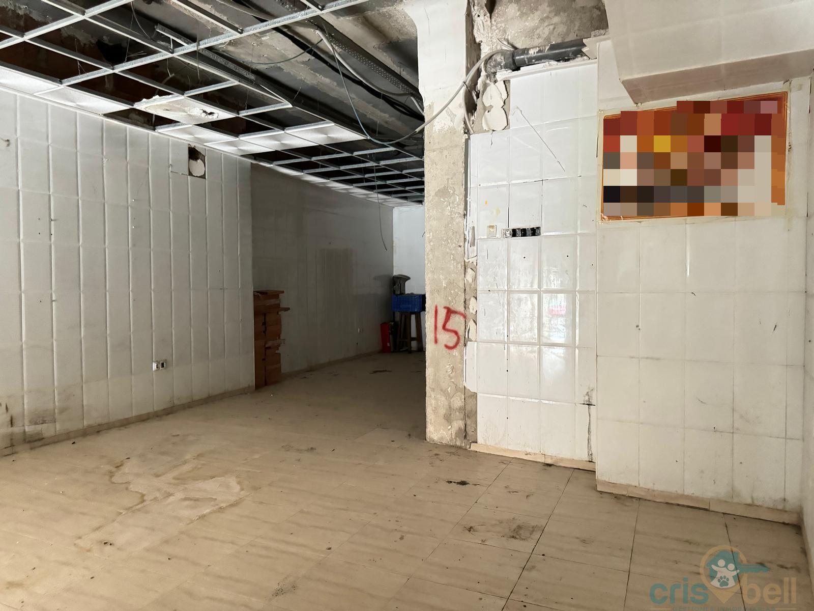 For sale of commercial in Lorca