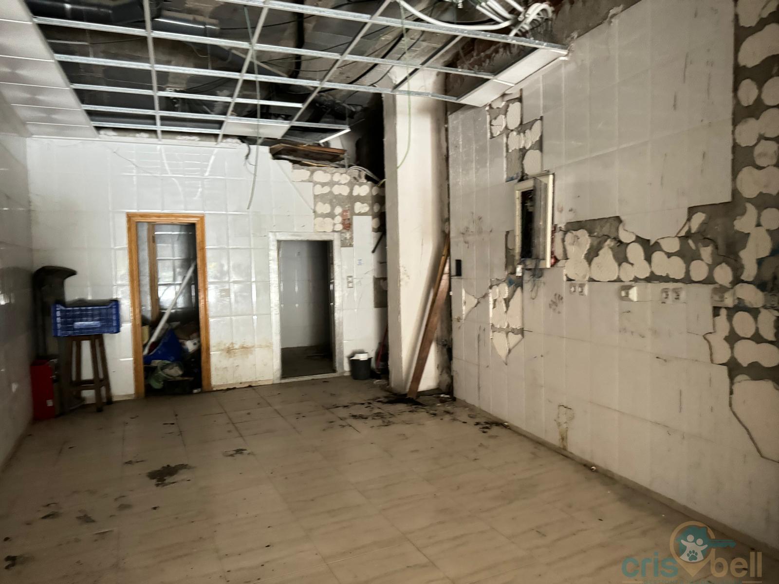 For sale of commercial in Lorca