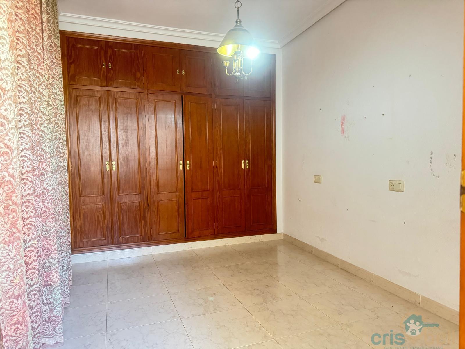 For sale of flat in Huércal-Overa
