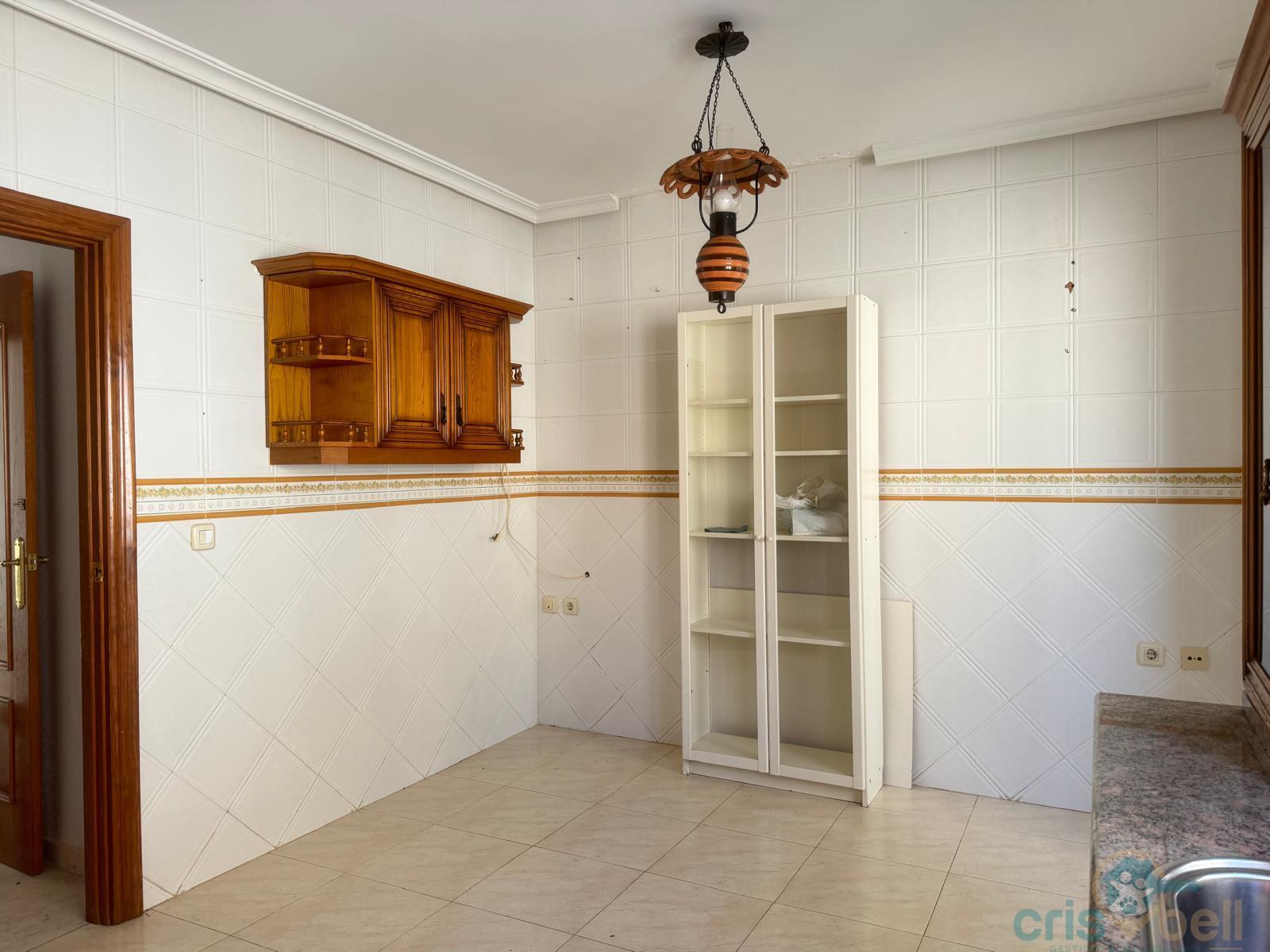 For sale of flat in Huércal-Overa