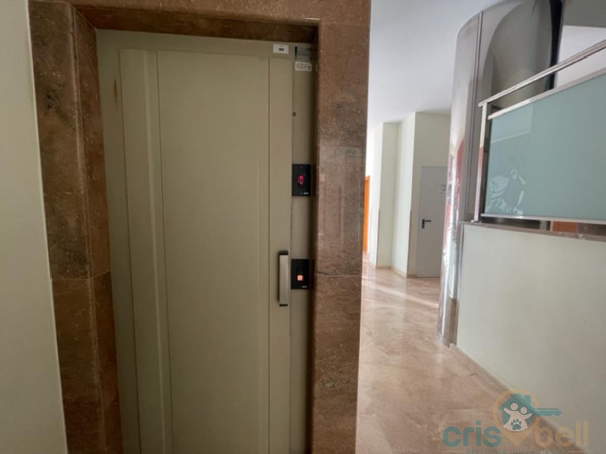 For sale of flat in Lorca