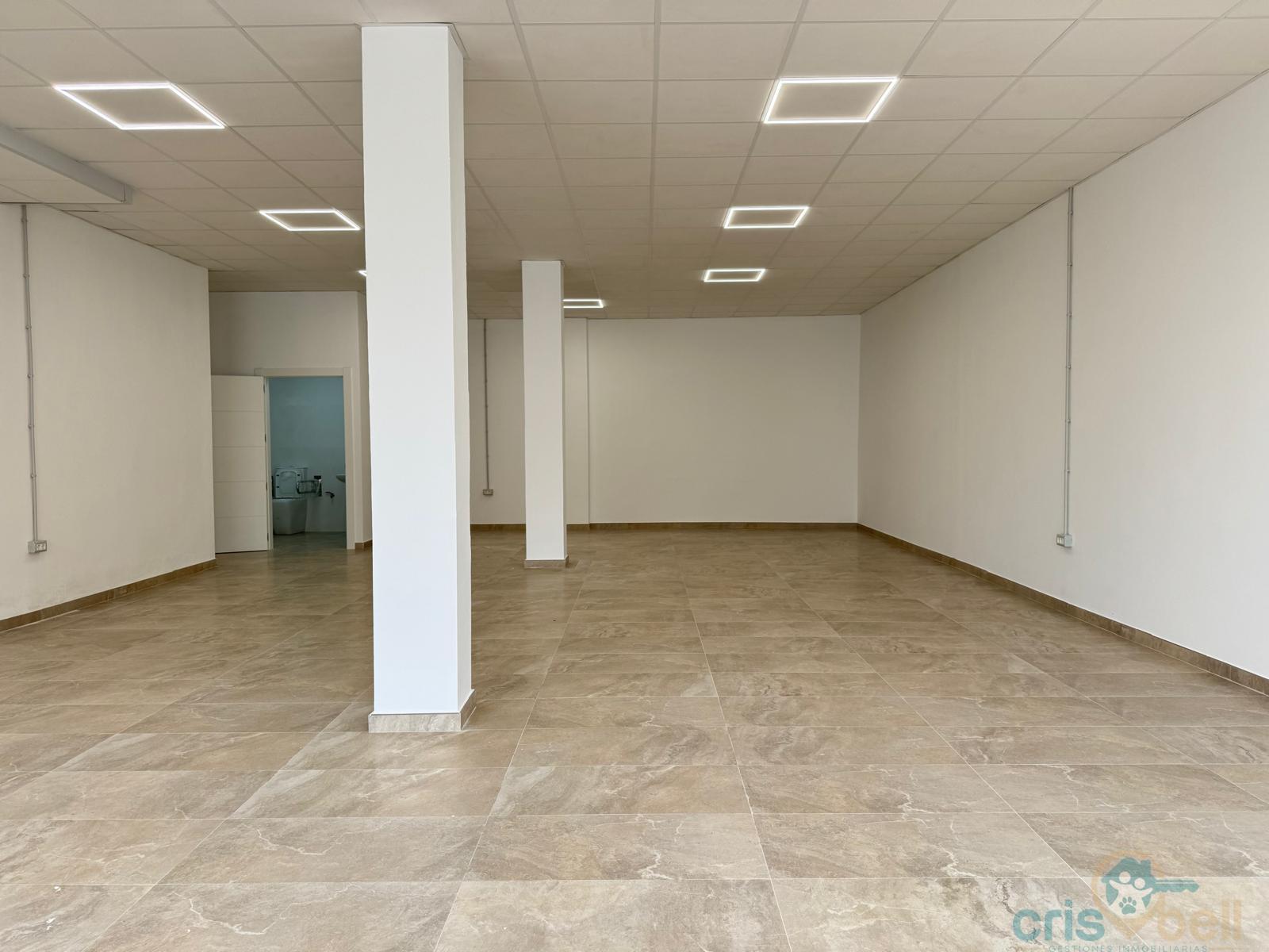 For rent of commercial in Puerto Lumbreras