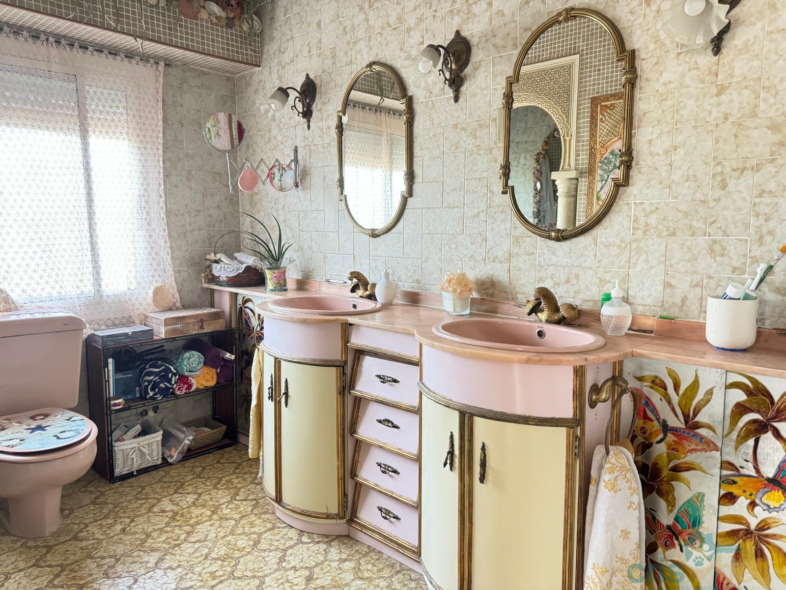 For sale of house in Lorca