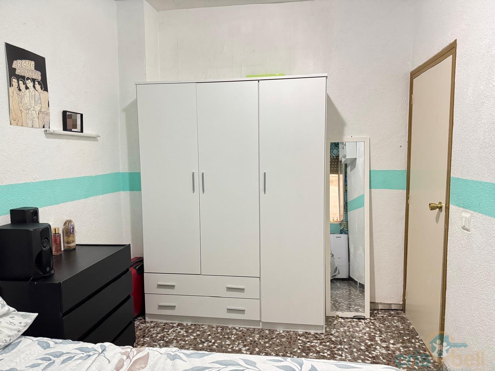 For sale of flat in Lorca