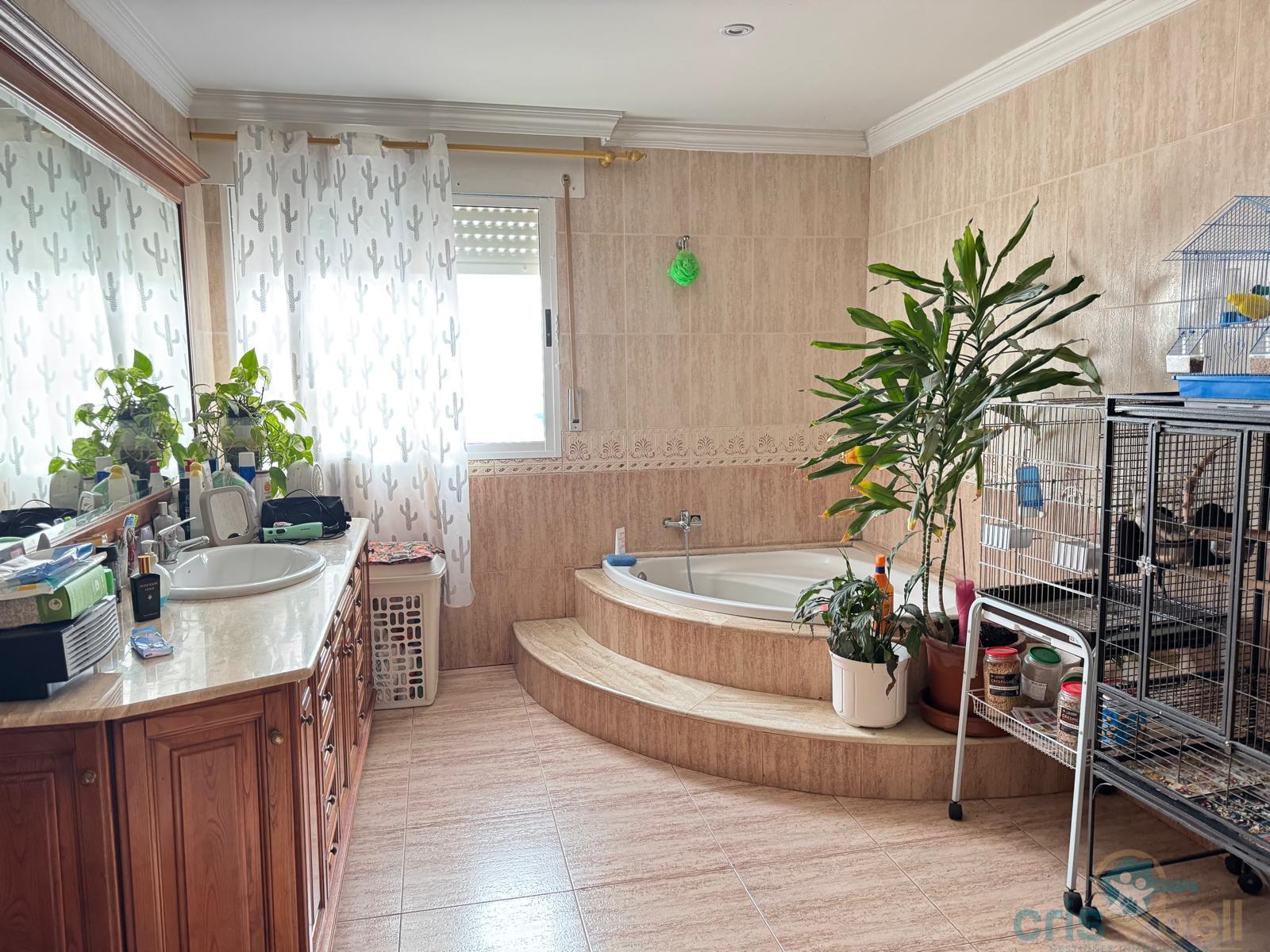 For sale of house in Lorca