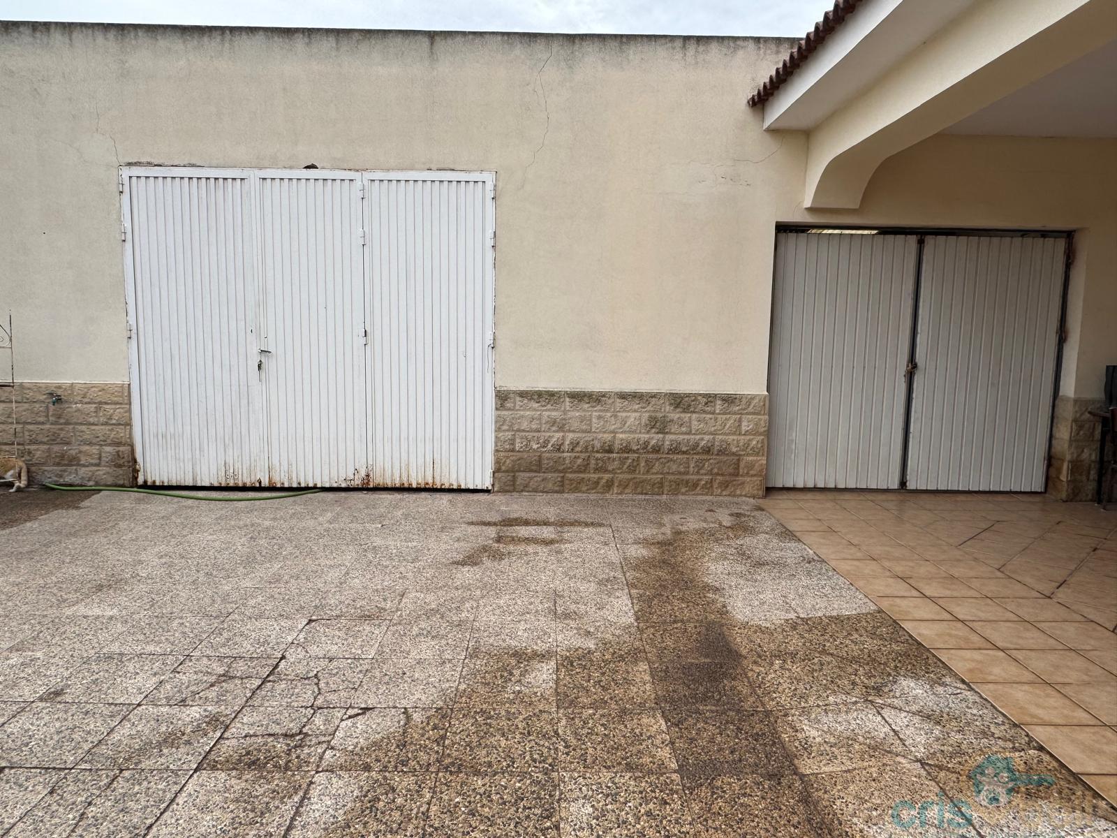 For sale of house in Lorca