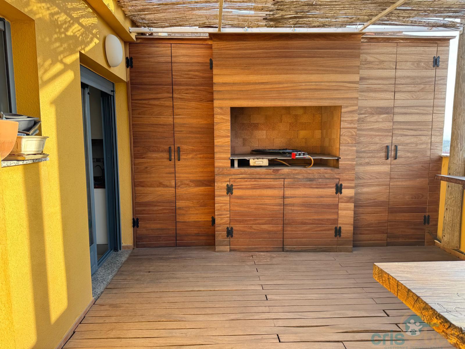 For sale of penthouse in Lorca