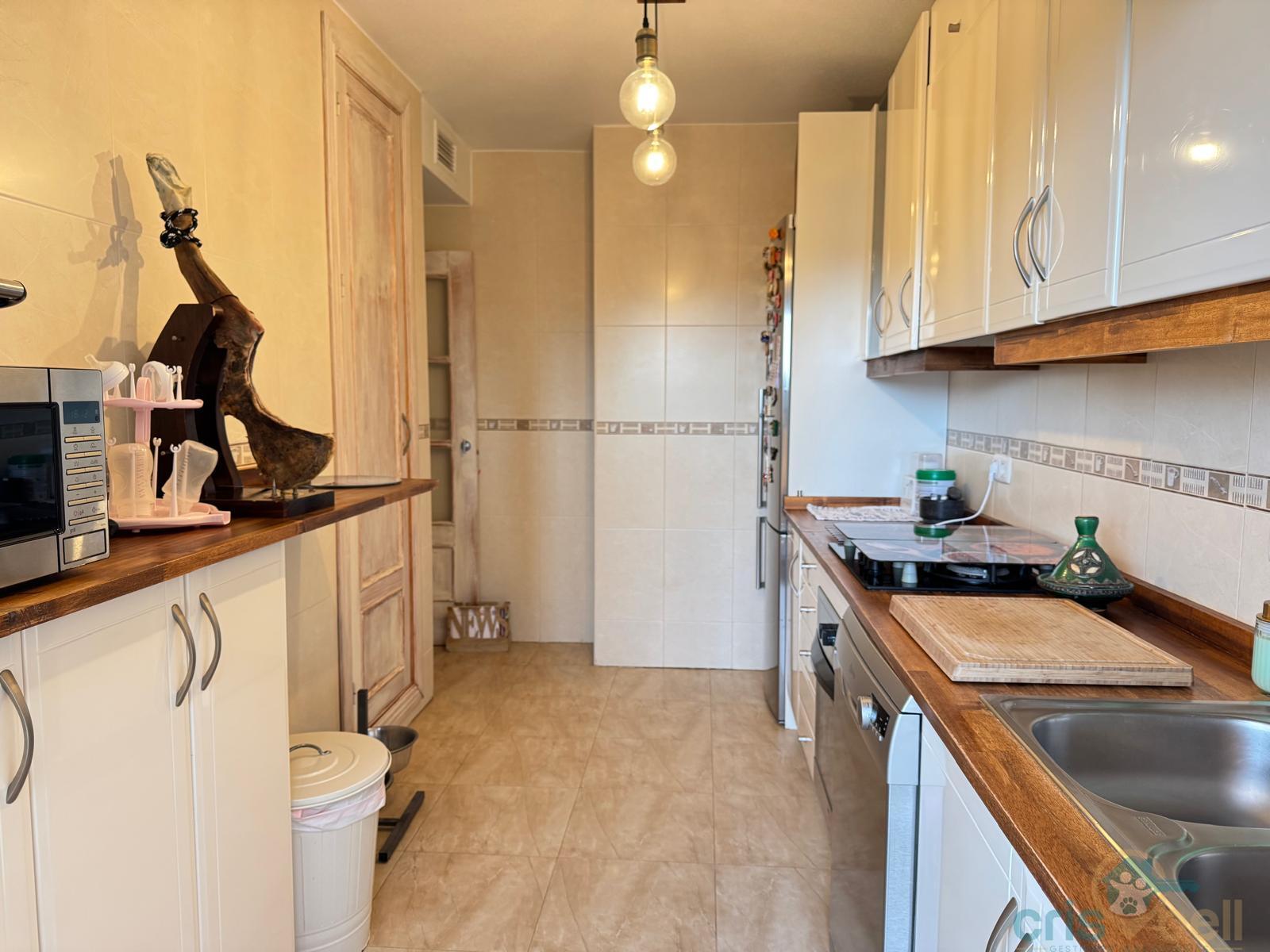 For sale of penthouse in Lorca