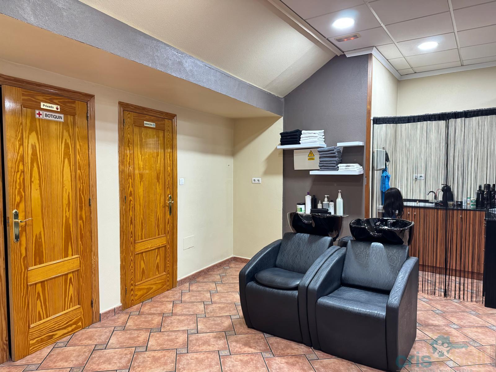 For sale of commercial in Lorca