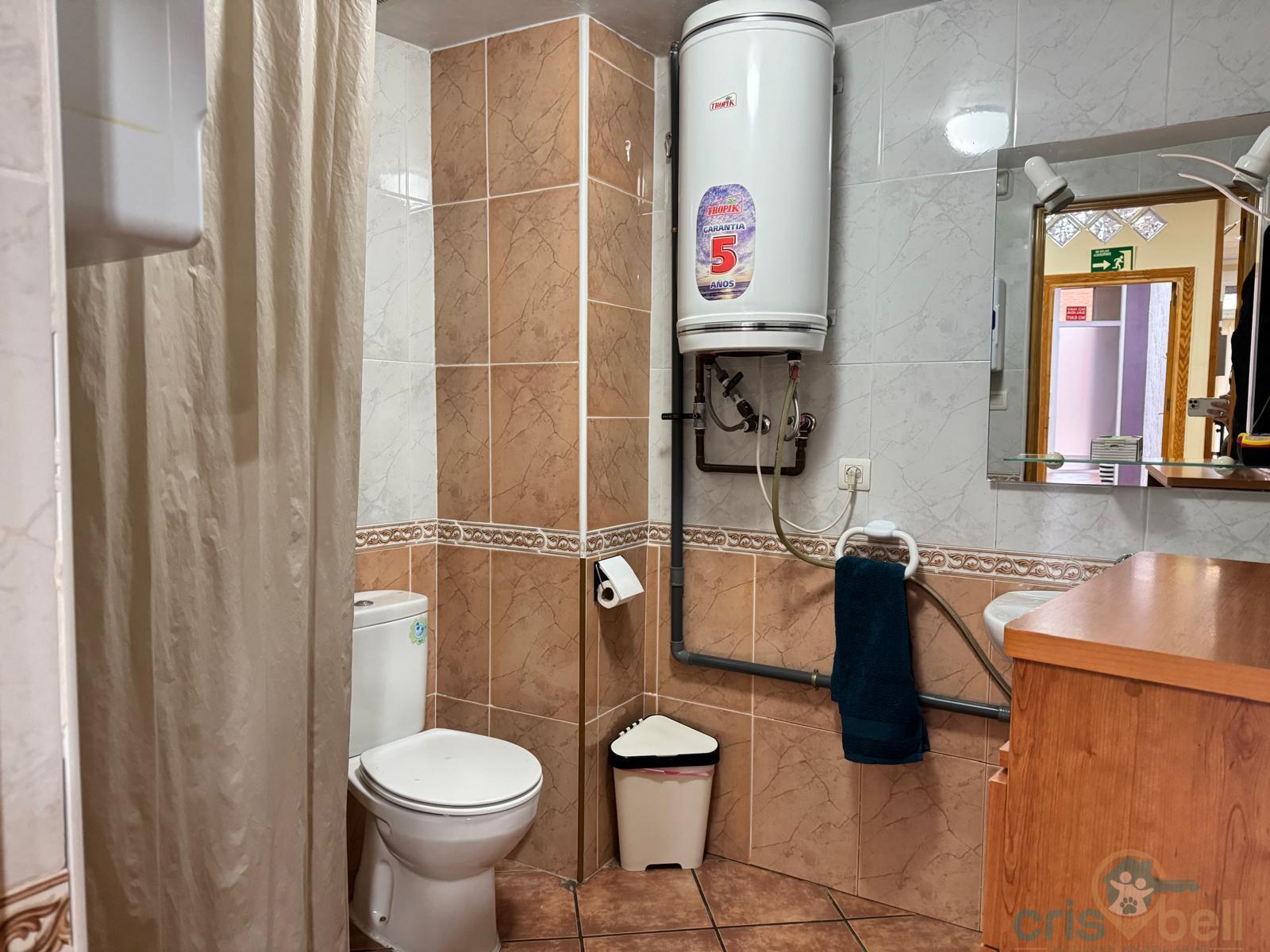 For sale of commercial in Lorca