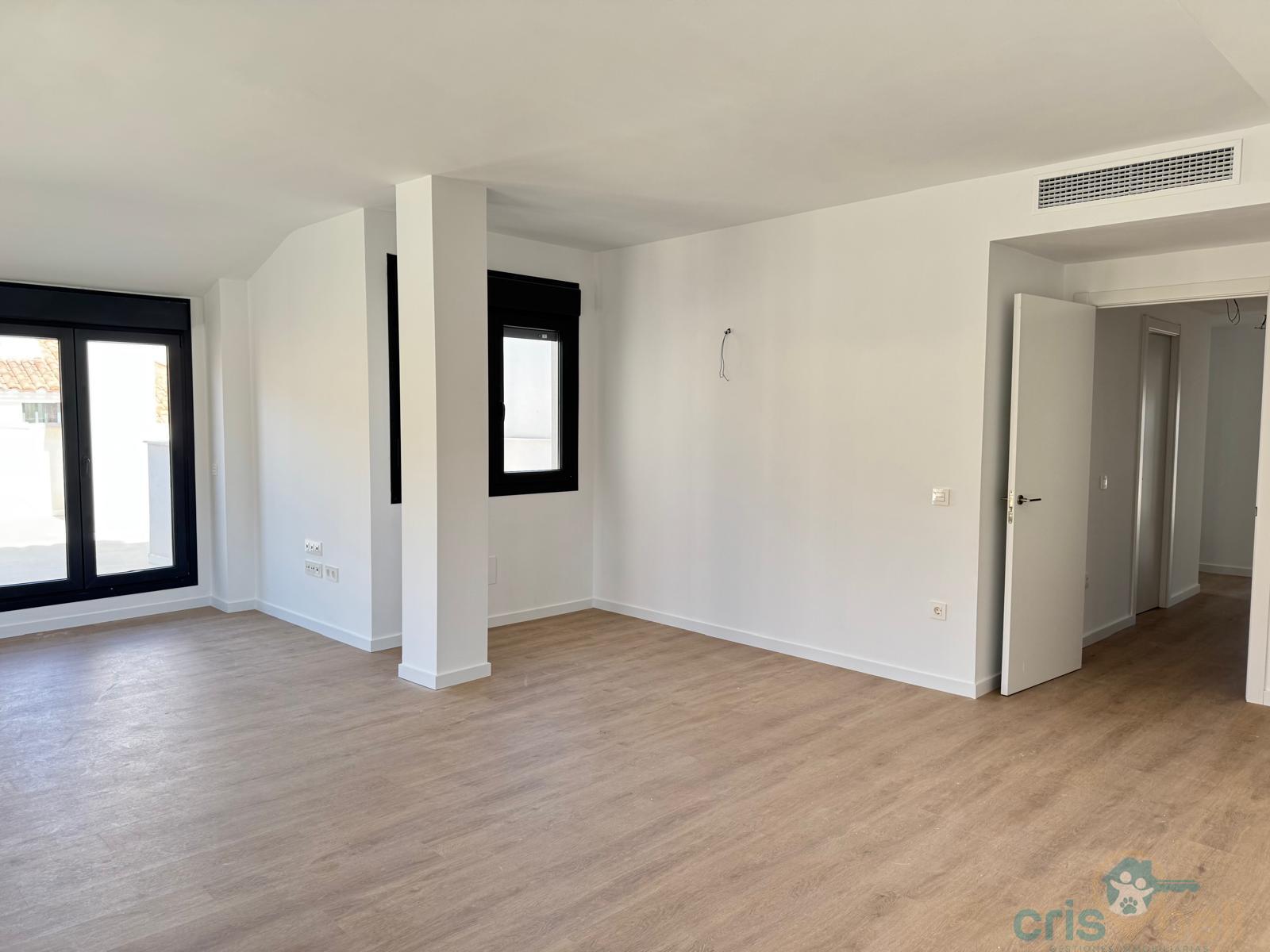 For sale of penthouse in Lorca