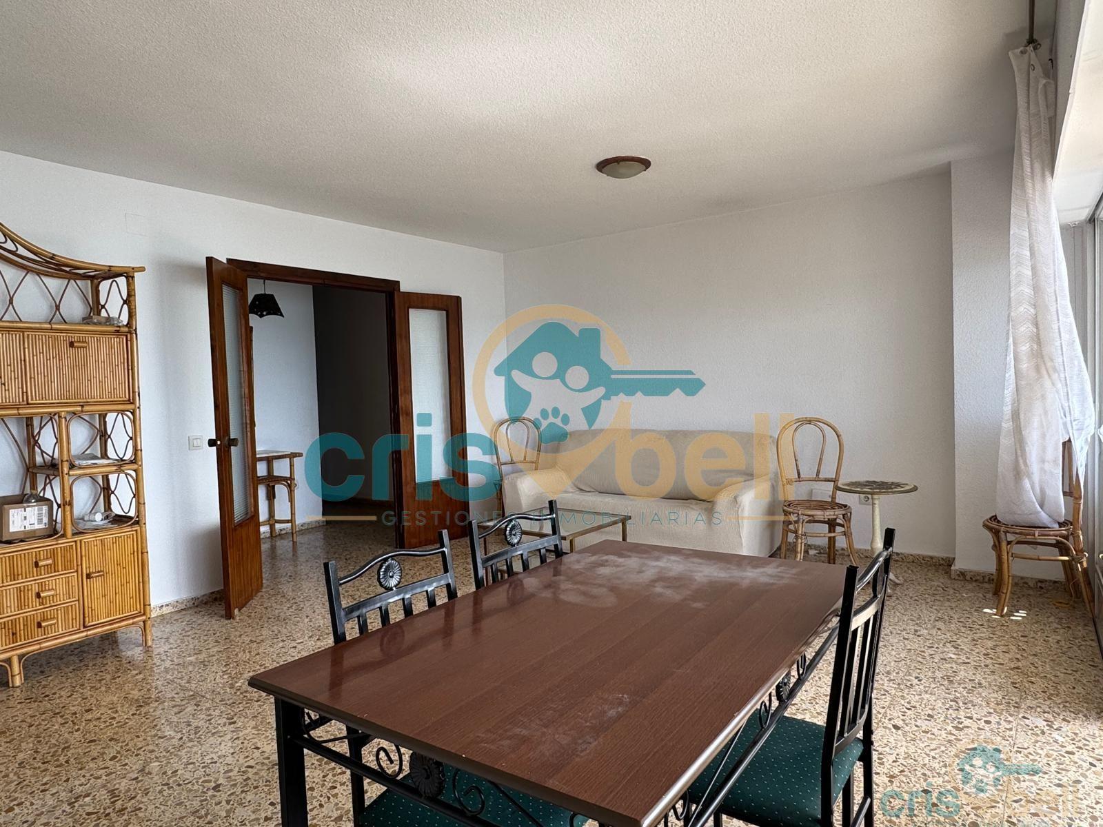 For sale of flat in Águilas