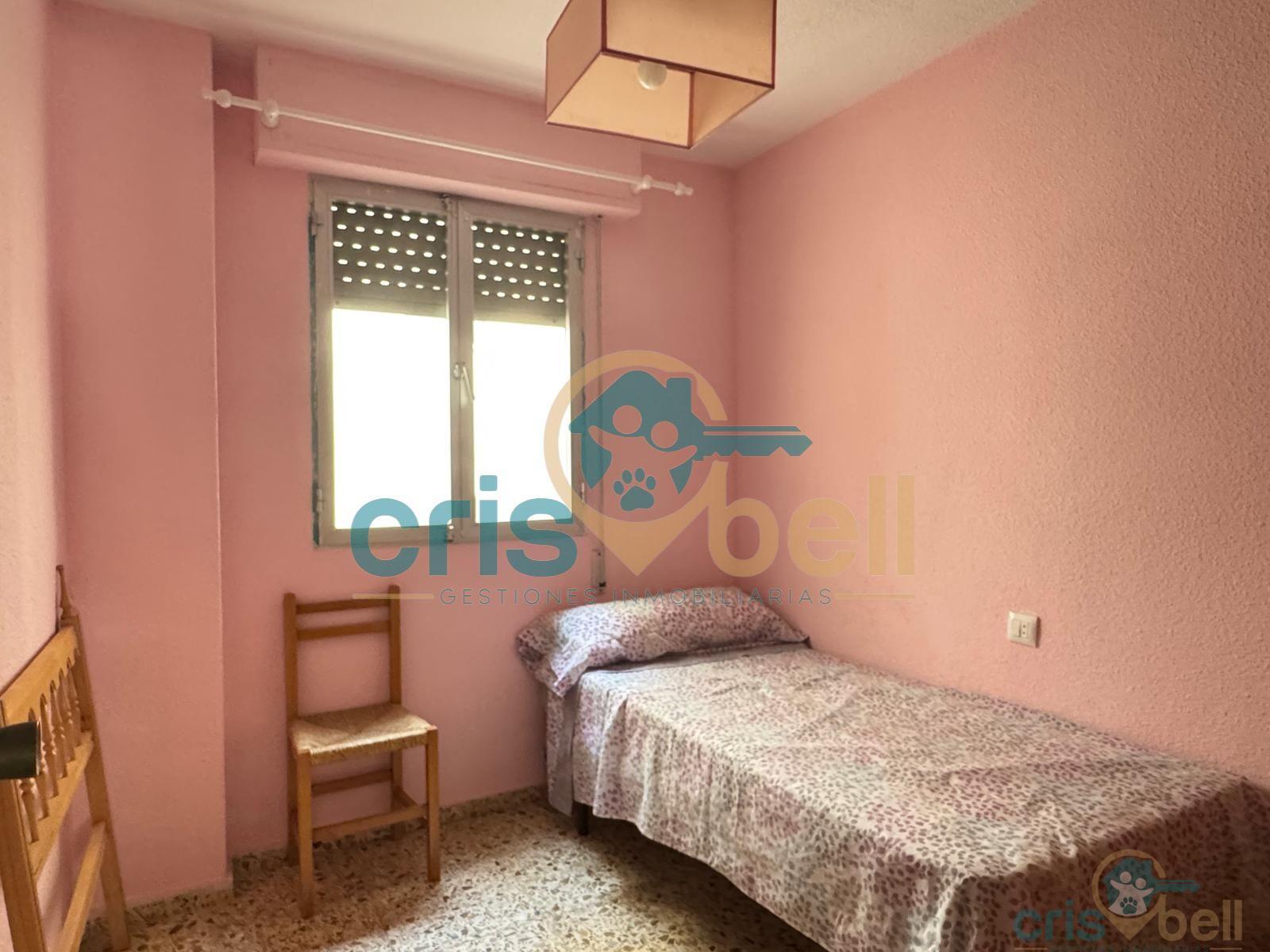 For sale of flat in Águilas