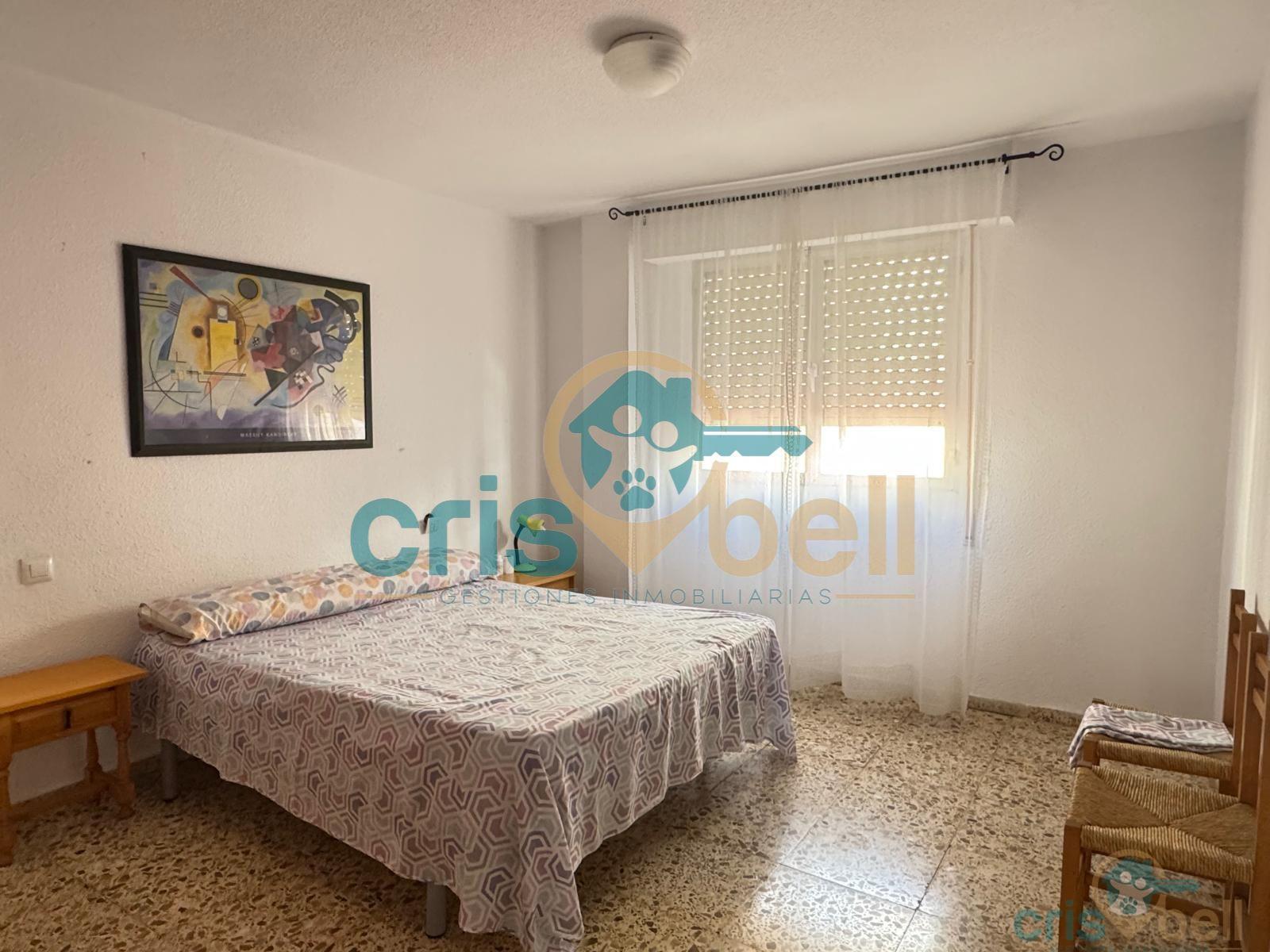 For sale of flat in Águilas