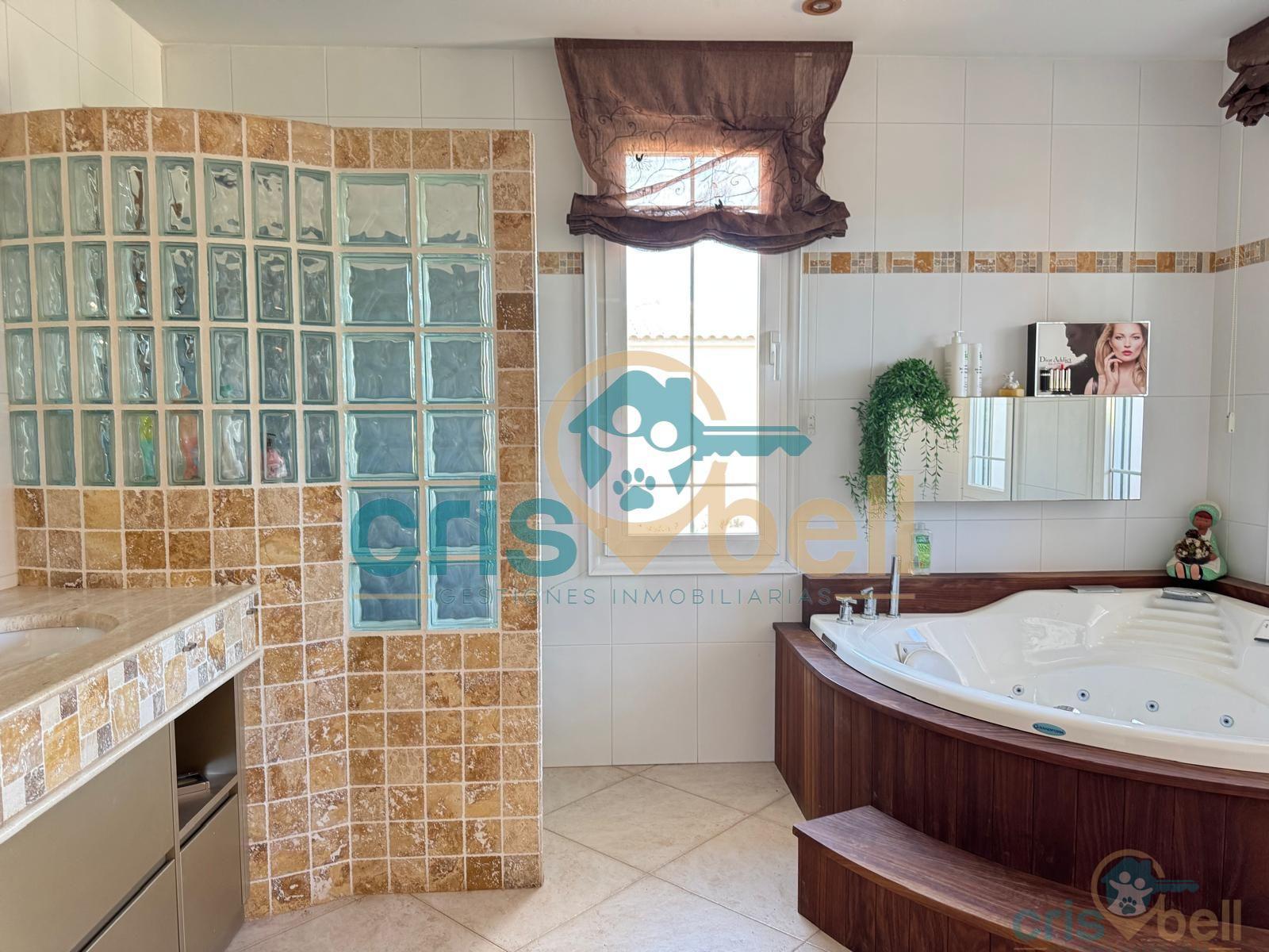 For sale of house in Lorca