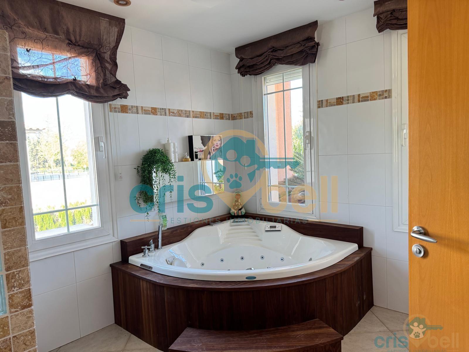 For sale of house in Lorca