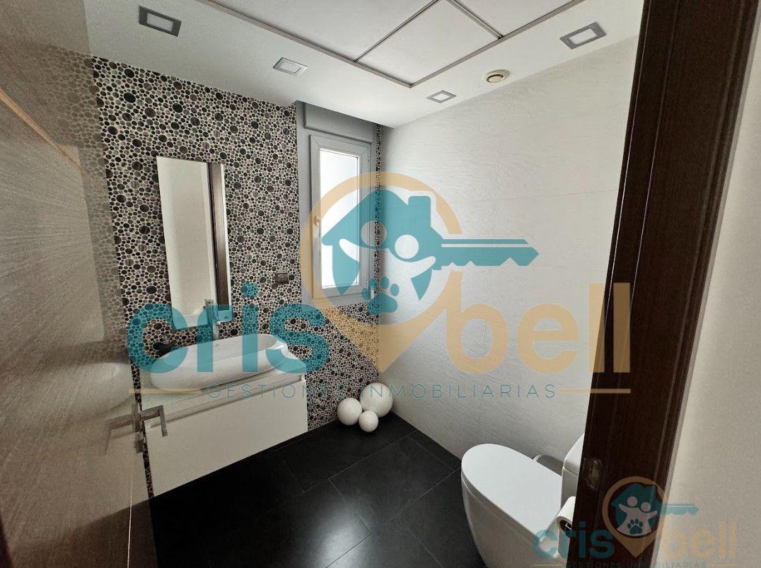 For sale of house in Lorca