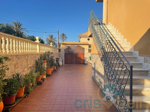 For sale of house in Puerto de Mazarrón