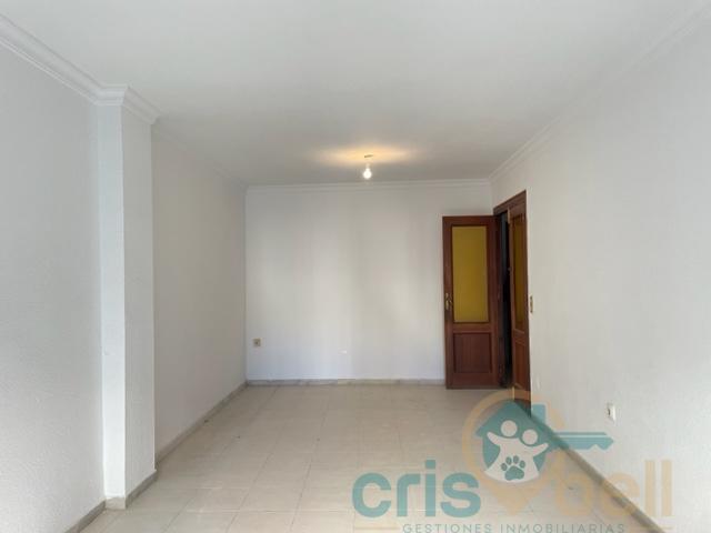 For sale of flat in Lorca